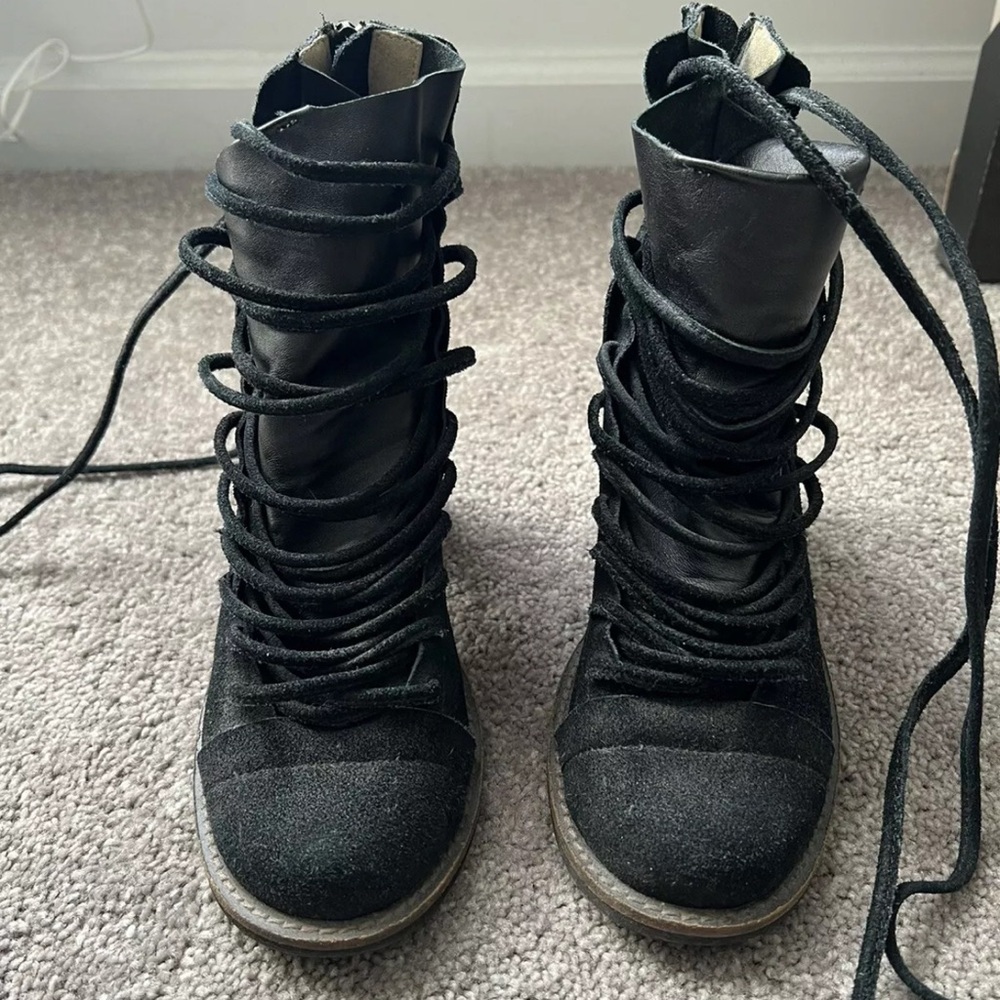 Farylrobin x Free People Lucas Bootie Shoe Womens Size 7 Black Suede Lace Up GUC